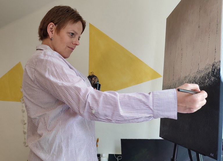 Barvy, které léčí: obrazy Martiny Kajnarové v Akordu