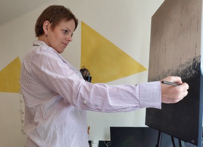 Barvy, které léčí: obrazy Martiny Kajnarové v Akordu