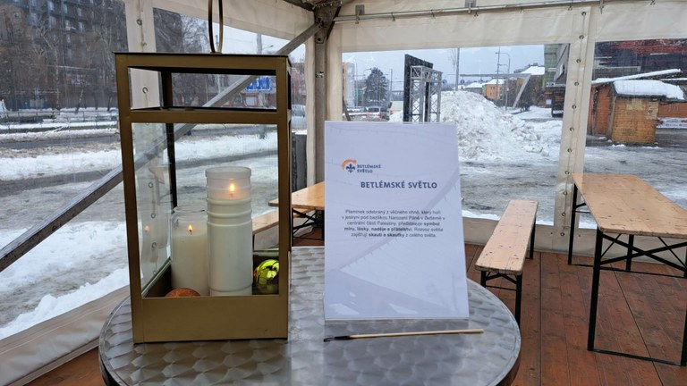 Betlémské světlo bude na náměstí Ostrava-Jih hořet do zítřejšího večera