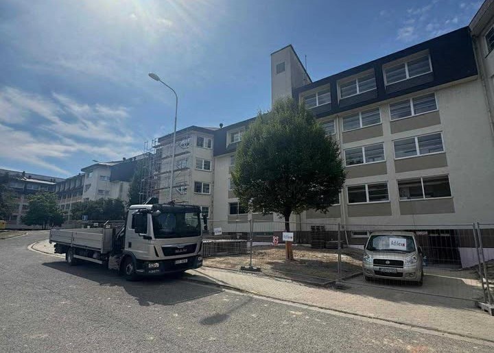 Domy na ulici Fr. Formana na Dubině prochází revitalizací