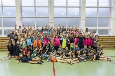 Hráče školní ligy Jižní míček podpořil prezident Českého svazu házené