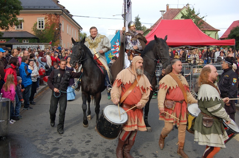 Příjezd sv. Václava a purkrabího