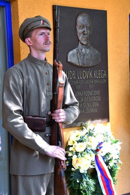 Statečného rodáka bude opět připomínat pamětní deska