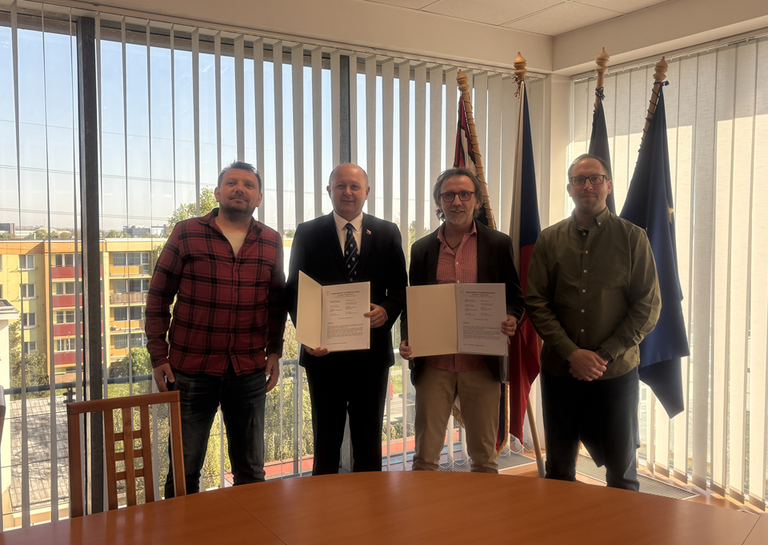Podpis memoranda projektu Trenéři do škol