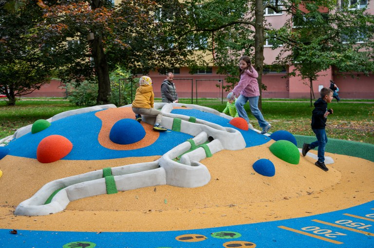 První kuličkodráha na Jihu láká děti do parku Savarin