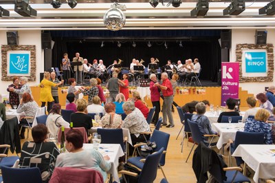 Svatomartinské bingo naplnilo sál kulturního domu K-TRIO