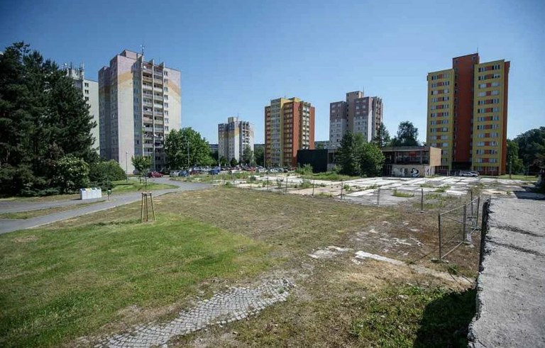Ve Výškovicích se staví prodejna Lidl. Přinese nová parkovací místa i pracovní pozice