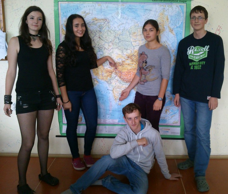 Indická delegace Gymnázia, Ostrava-Hrabůvka, a Pražský studentský summit