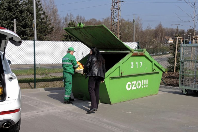 Rozmístění velkoobjemových kontejnerů