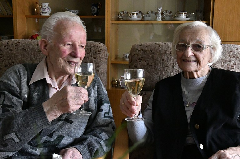 Manželé Galasovi z Ostravy-Jihu oslavili 76. výročí svatby