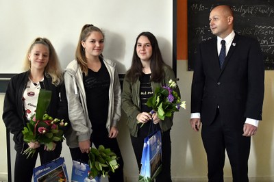 Žákyně základní školy z Ostravy-Zábřehu zachraňovaly lidský život