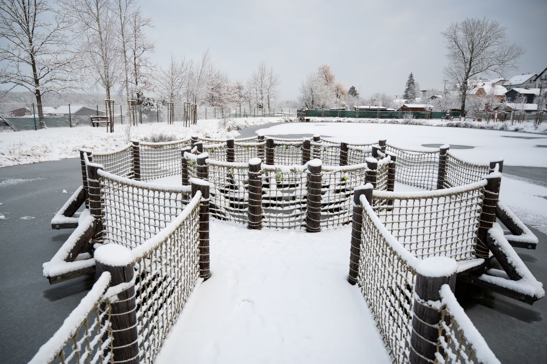 Zasněžený areál Rybníků pod Hurou. Foto: Martin Grobe
